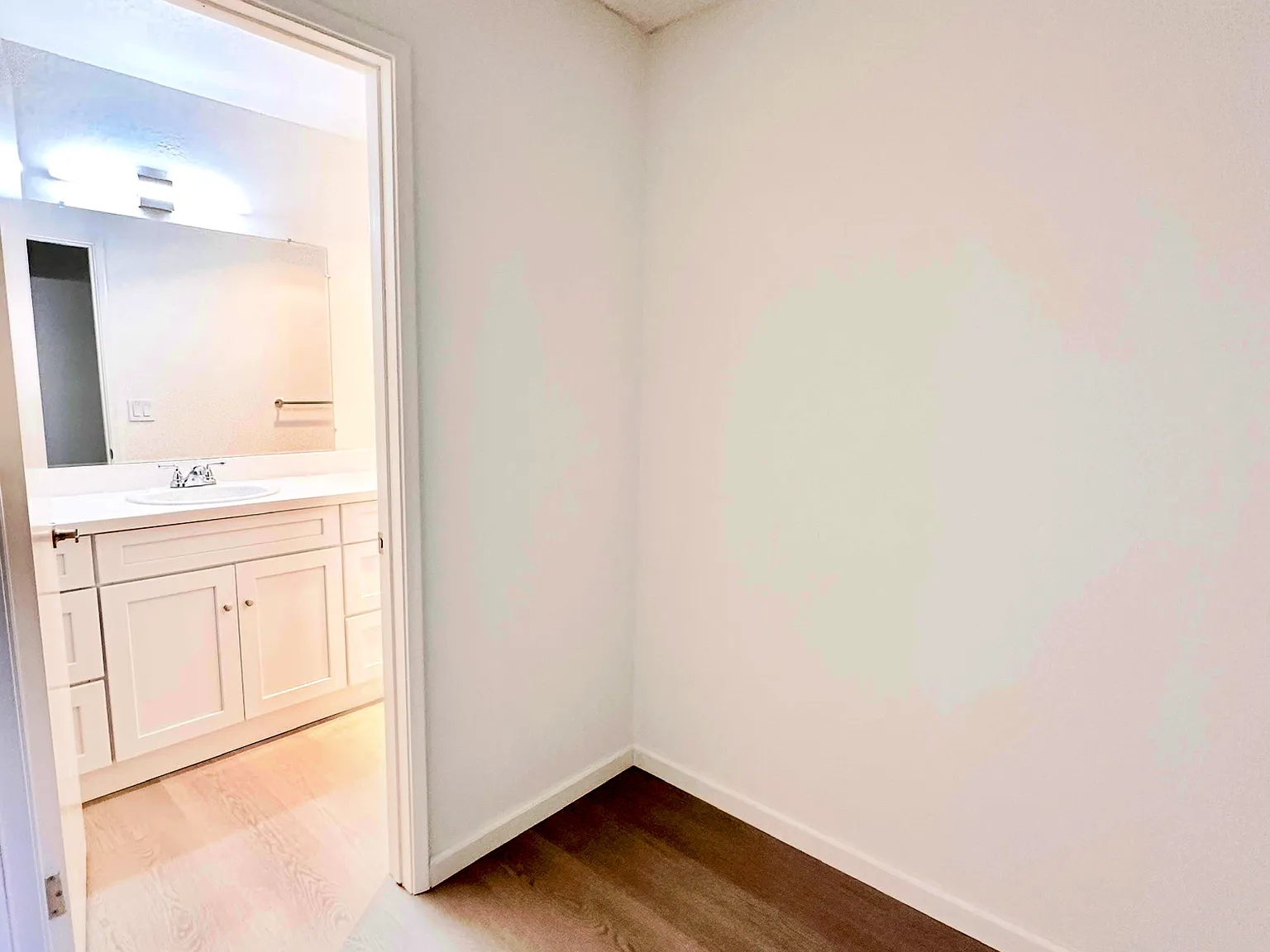 1 bed, 585 sqft, $2,095 — Photo 1