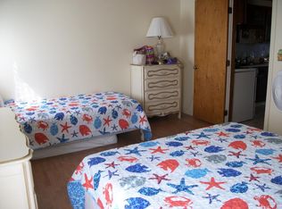 20 Fuller Acres APT 6, Hampton, NH 03842