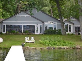 N4970 Peacock Ln, Green Lake, WI 54941