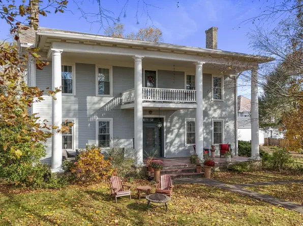 75 Hill St, Logan, OH 43138