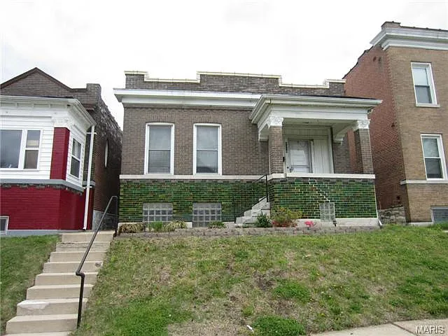 4219 Grace Ave photo 1