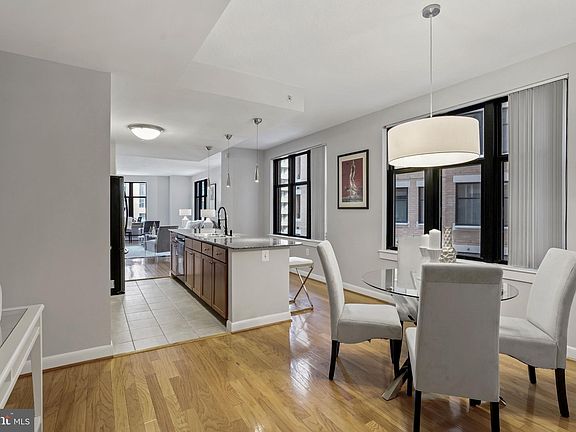 2nd image of 400 Massachusetts Ave NW APT 608