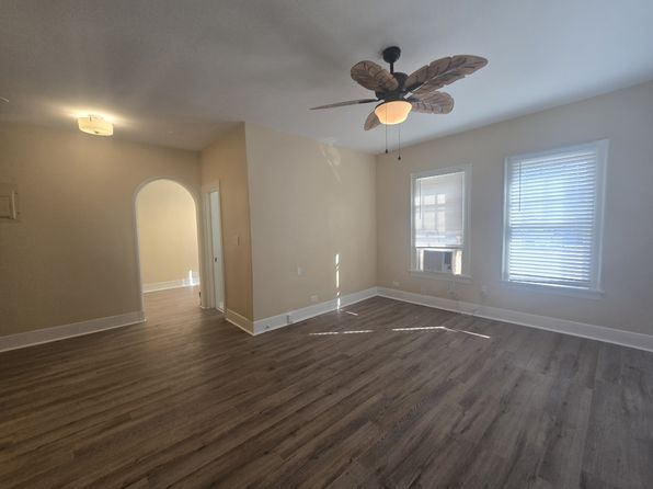 725 Broadway St #11