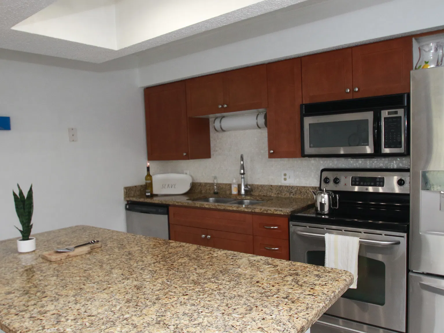 1 bed, 468 sqft, $1,750 — Photo 4