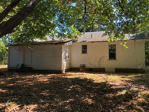 4th image of 119 Woodland St