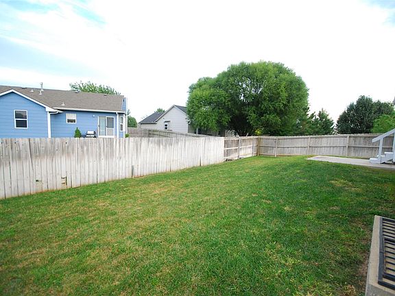 5th image of 1524 E Sunset Ct