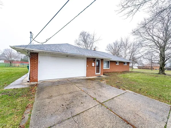 442 Cary Jay Blvd, Richmond Heights, OH 44143