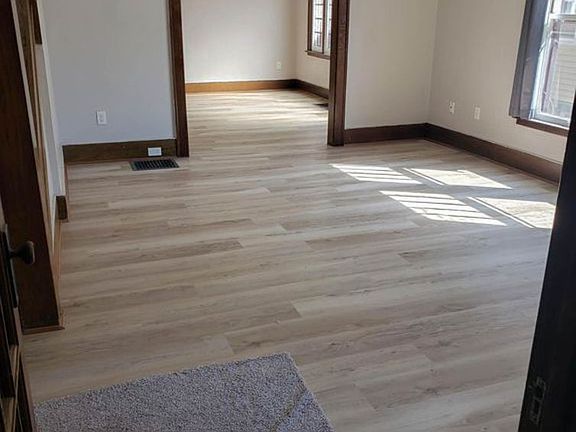 4th image of 1247 Sherman St SE #1249