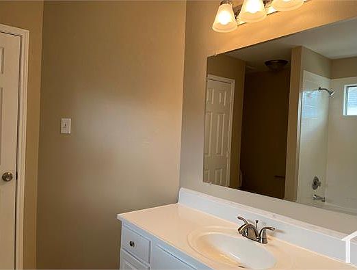 3rd image of 7616 Goudin Dr