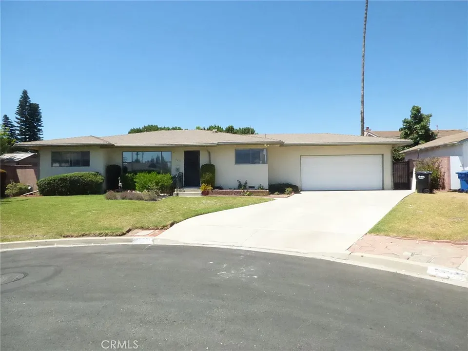 5436 Robinhood Ave