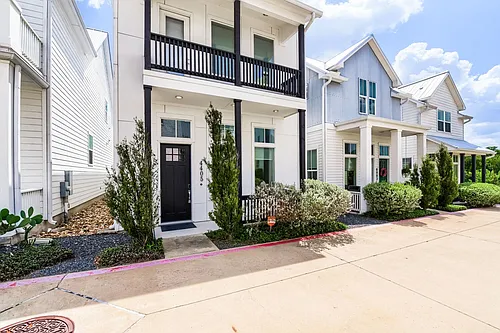 4405 Night Owl Ln Photo 1