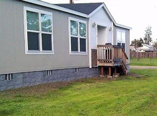 6195 Iris Ln, Central Point, OR 97502