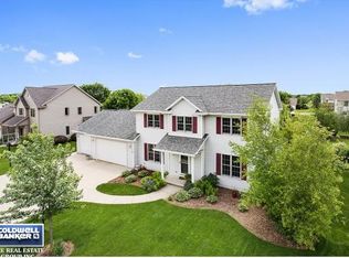 W6071 Cornflower Dr, APPLETON, WI 54915