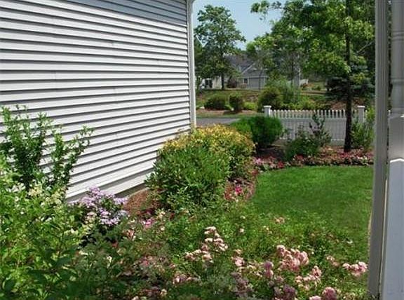 2nd image of 631 White Cliff Dr