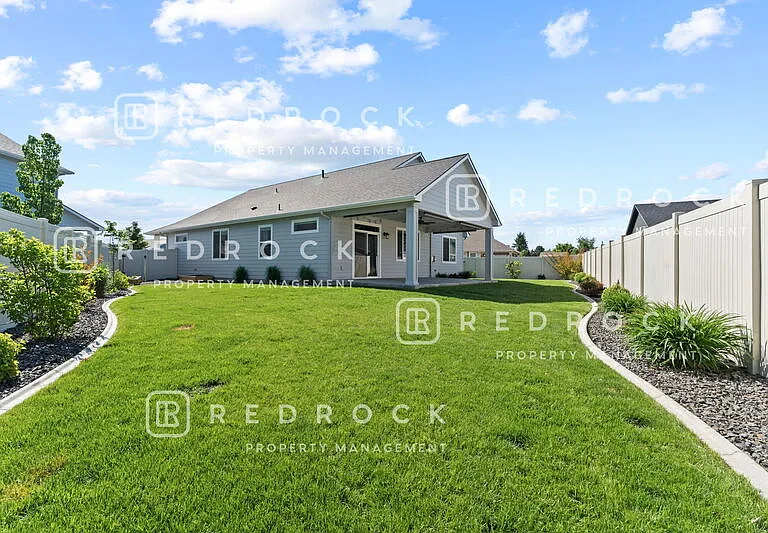 1725 N Meyers Ct — Photo 31