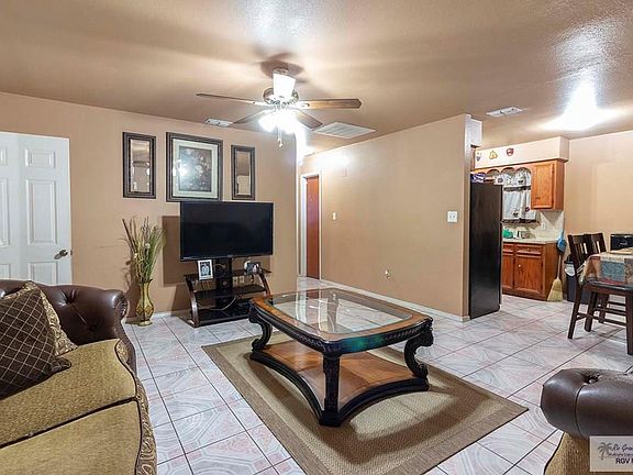 5th image of 6951 Laguna De Palmas Dr