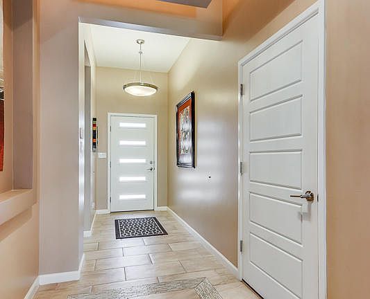 4th image of 7217 Brays Landing Dr