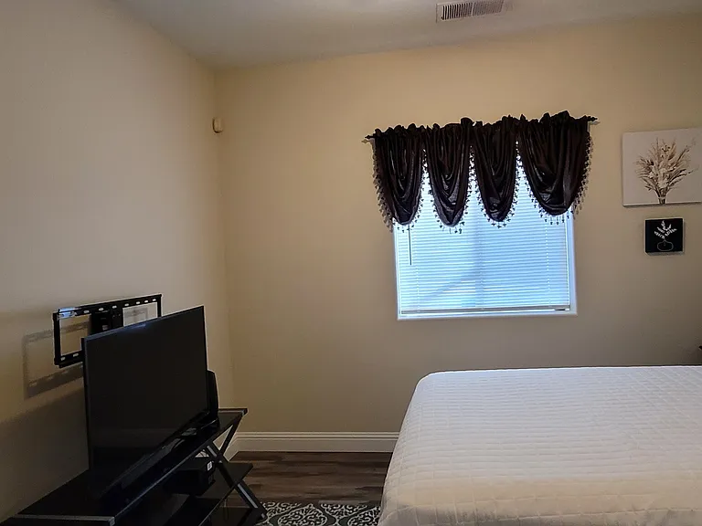 4426 Alta Verde Dr — Photo 47