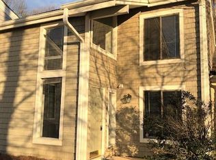 154 Golfview Dr, Advance, NC 27006