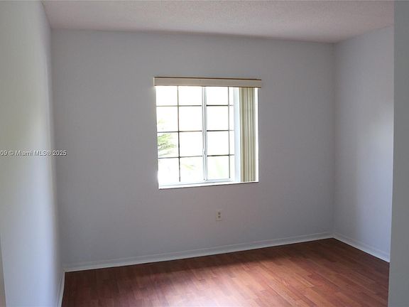 5th image of 15321 SW 133rd Pl APT 1001