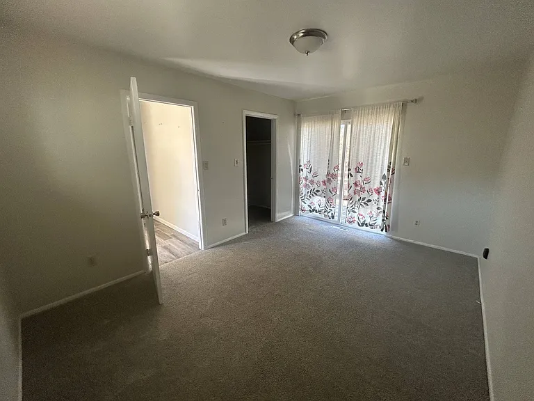 6741 Dale Rd — Photo 2