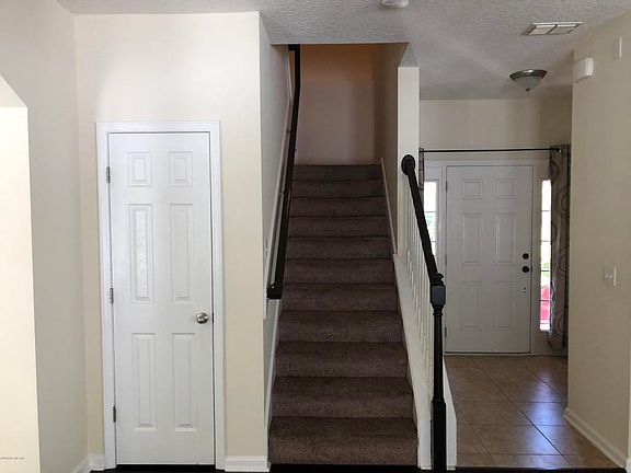 5th image of 2165 Geneve St