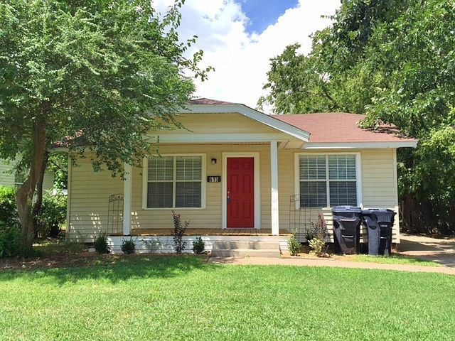 1st image of 615 SW 25th St