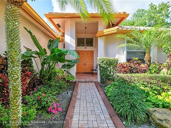 3rd image of 6766 NW 43rd Pl