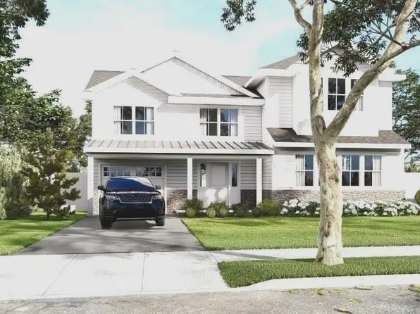 83 Wilson Place, Plainview, NY 11803