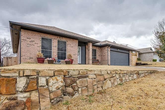 1st image of 6712 Basswood Dr