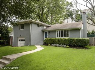 9201 E Parkhill Dr, Bethesda, MD 20814