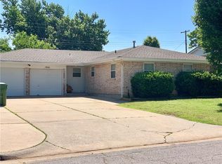 1901 Janeen St, Yukon, OK 73099