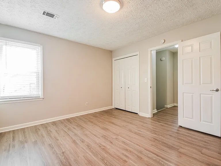 4805 Shallow Farm Dr — Photo 13