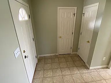 3rd image of 3394 Hopkins Dr