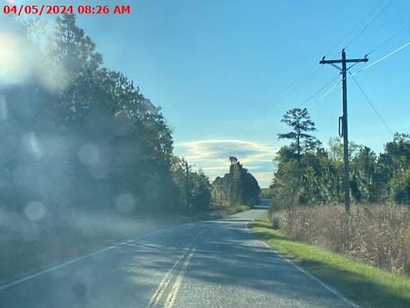 Exterior Neighborhood (street photo)