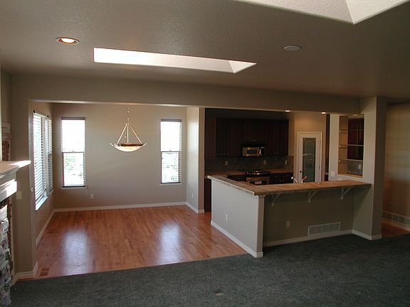 Dining room & kitchen