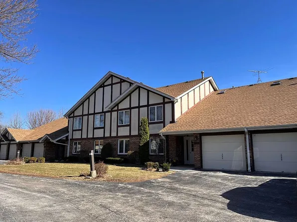 7937 W 107th St, Palos Hills, IL 60465