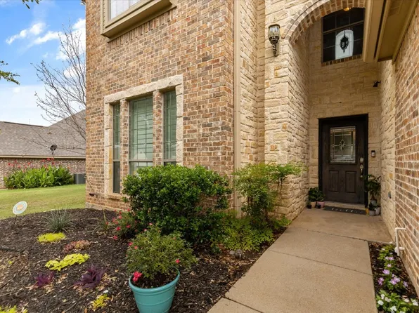 2804 Willow Ridge Cir, Granbury, TX 76049