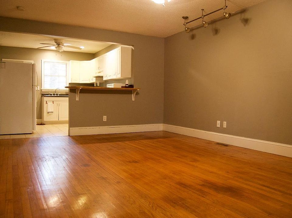 1st image of 1207 E 14th St #B