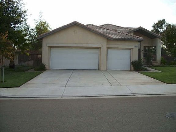 2nd image of 12225 Woodbriar Dr