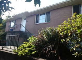 171 Garfield St, Seattle, WA 98109