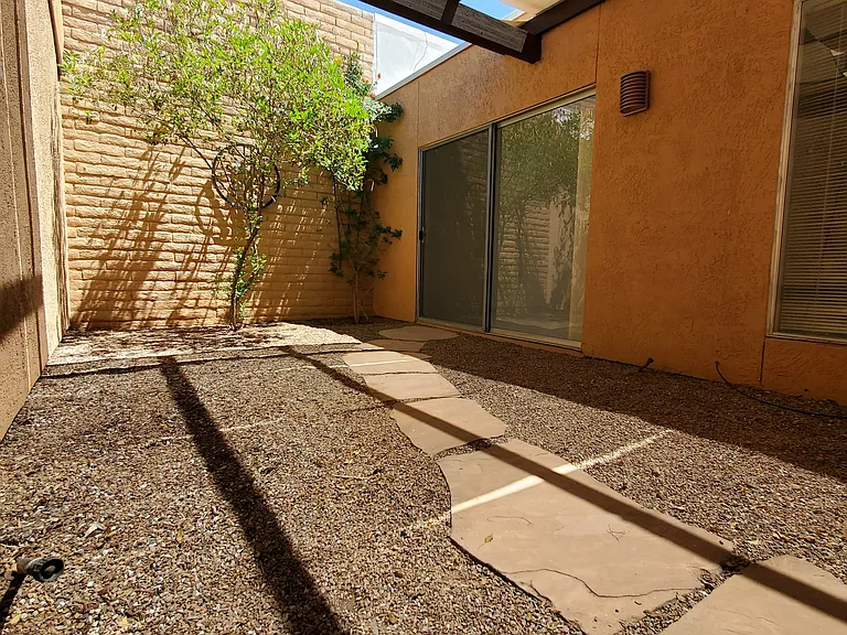 4750 E Placita Elegante — Photo 7