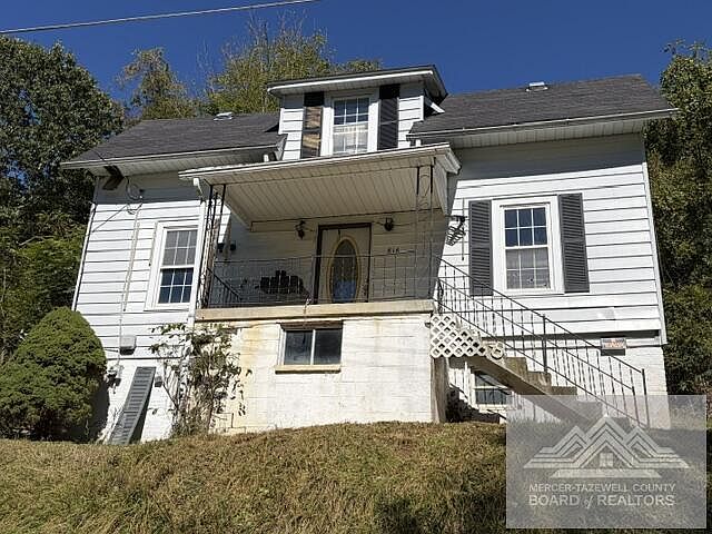 1st image of 816 Melrose St