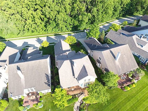 5th image of 8932 Crystal River Dr