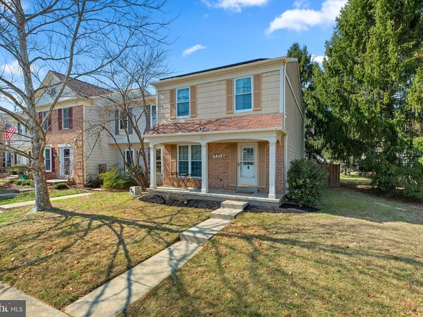 17712 Chipping Ct, Olney, MD 20832