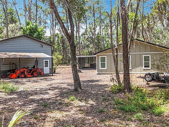 5th image of 7374 Circle Dr