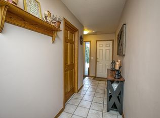 515 W Riverview Dr, Waterville, MN 56096
