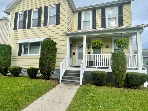 30 Baker Ave, Auburn, NY 13021