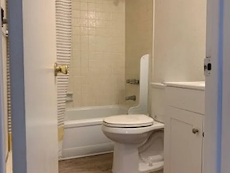 726 Delaware Ave #A — Photo 17