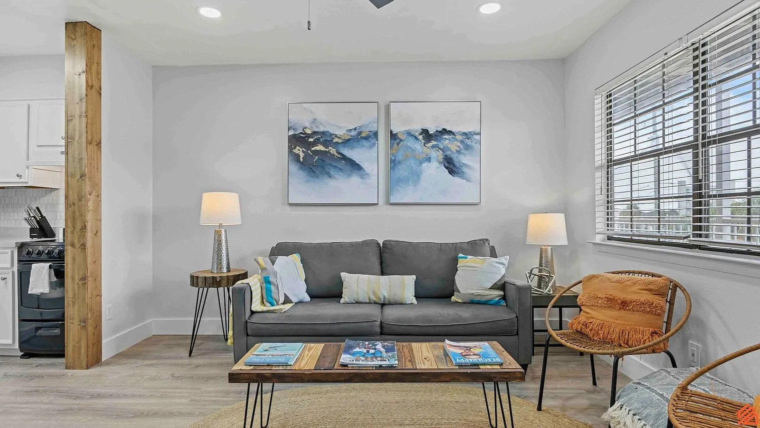 1 bed, 1.0 bath, 6200 sqft, $1,647 — Photo 1